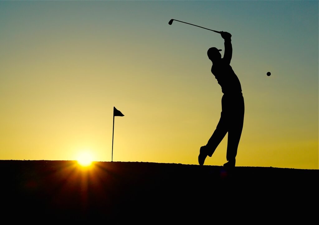 golf, golfed, sunset Golf stroke