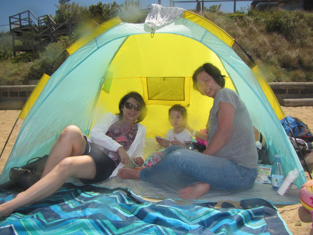 Baby beach tent