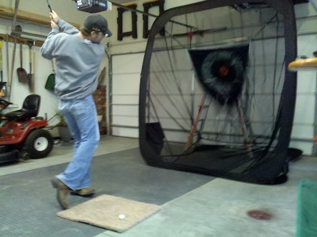 New indoor/outdoor golf net.