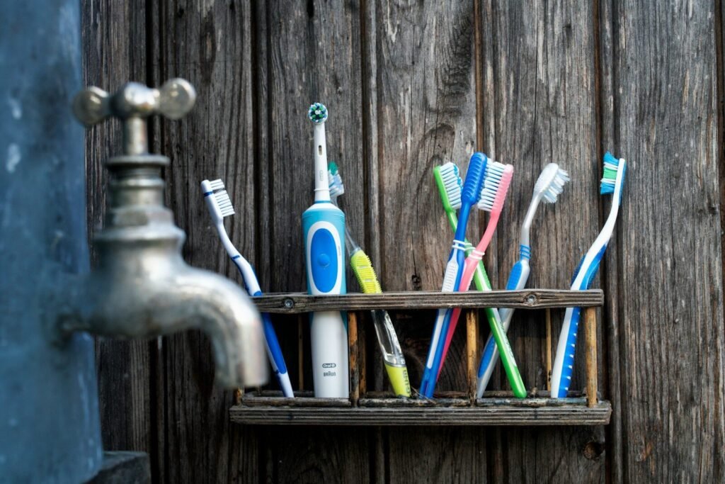 Assorted-color toothbrush lot