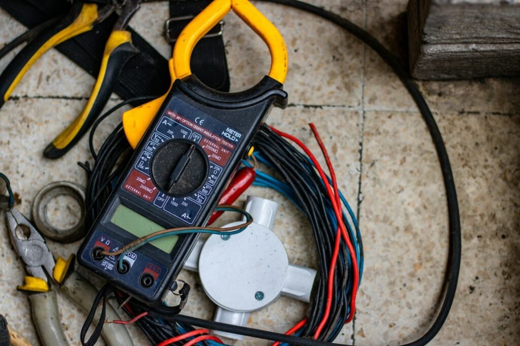 Digital clamp meter jaw 